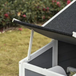 PawHut Poulailler Cottage Cage à Poules Surélevé Dim. 176L X 65l X 100H Cm Multi-équipement Toit Bitumé Noir Bois Sapin Gris Blanc - Gris -Poulailler et élevage de la basse-cour Soldes 2022 30202374 5